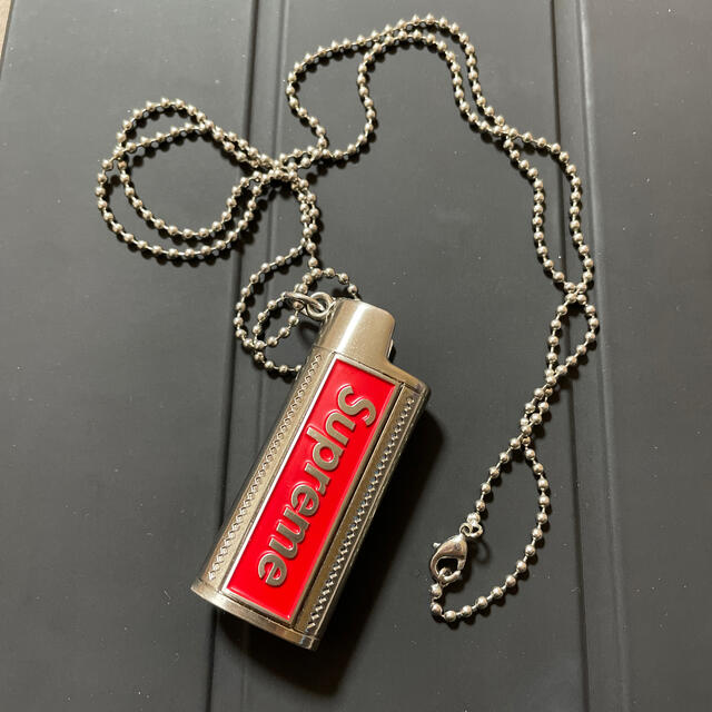 Supreme(シュプリーム)のSupreme metal lighter holster メンズのアクセサリー(ネックレス)の商品写真