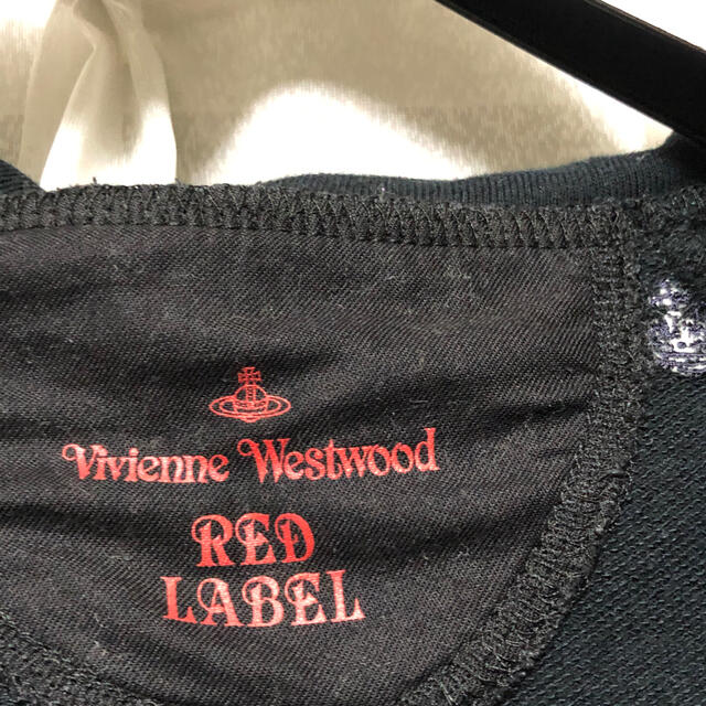 Vivienne Westwood(ヴィヴィアンウエストウッド)の【送料込】Vivienne Westwood パーカー レディースのトップス(パーカー)の商品写真