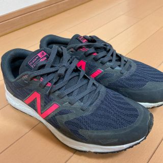 ニューバランス(New Balance)のニューバランス　ランニングシューズ　23.5(スニーカー)