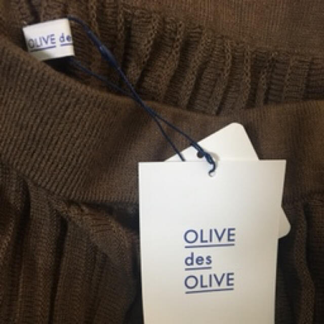 OLIVEdesOLIVE(オリーブデオリーブ)の定価2700円 ニット プリーツスカート OLIVE des OLIVE レディースのスカート(ロングスカート)の商品写真