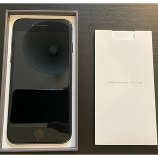 アップル(Apple)のiPhone8 Space Gray 64GB SIMフリー + ガラスフィルム(スマートフォン本体)