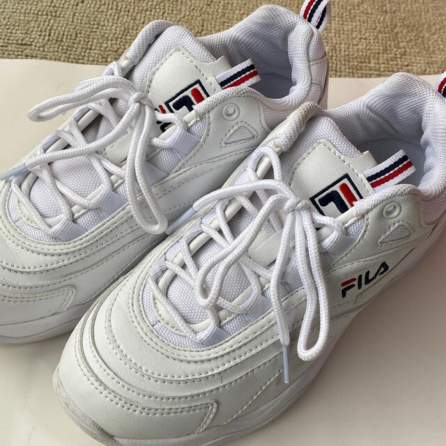 FILA スニーカー　白　ホワイト　25cm レディース