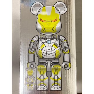 メディコムトイ(MEDICOM TOY)のBE@RBRICK SORAYAMA IRONMAN100%&400%(キャラクターグッズ)