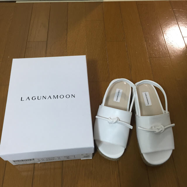 LagunaMoon(ラグナムーン)のLAGUMAMOON サンダル レディースの靴/シューズ(サンダル)の商品写真