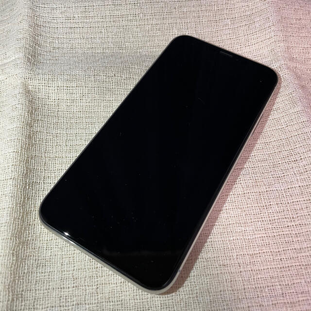 iPhone(アイフォーン)のだん様専用　iPhone X 64G シルバー スマホ/家電/カメラのスマートフォン/携帯電話(スマートフォン本体)の商品写真