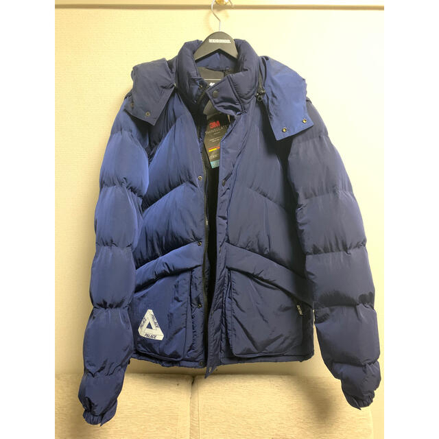 Supreme(シュプリーム)のPalace Skateboards PINNACLE PUFFA NAVY L メンズのジャケット/アウター(ダウンジャケット)の商品写真