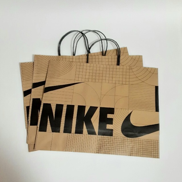 NIKE(ナイキ)のNIKEショップ紙袋 その他のその他(その他)の商品写真
