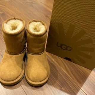 アグ(UGG)のUGGキッズムートン(ブーツ)