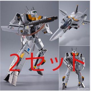 マクロス(macros)のDX超合金 初回限定版VF-1S バルキリー ロイ・フォッカースペシャル(模型/プラモデル)