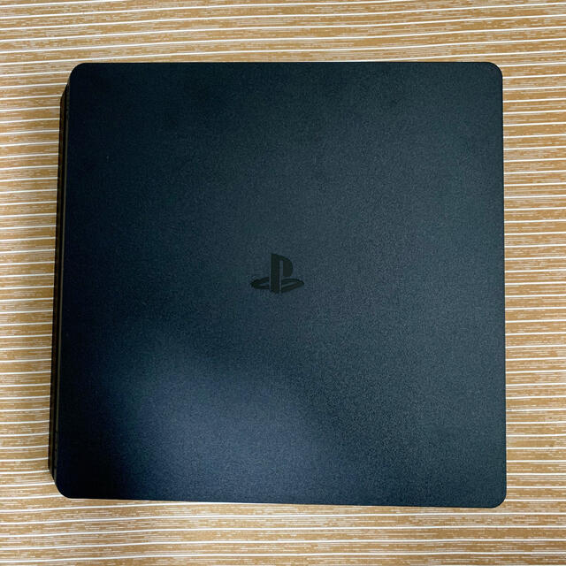 PlayStation4(プレイステーション4)のPlayStation®4 ジェット・ブラック 500GB CUH-2000A エンタメ/ホビーのゲームソフト/ゲーム機本体(家庭用ゲーム機本体)の商品写真