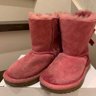 アグ(UGG)のUGG リボンブーツ(18〜19センチ)(ブーツ)