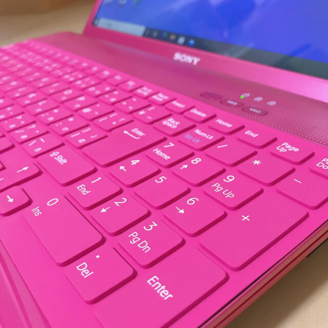 VAIO ピンク　ノートパソコンPC/タブレット