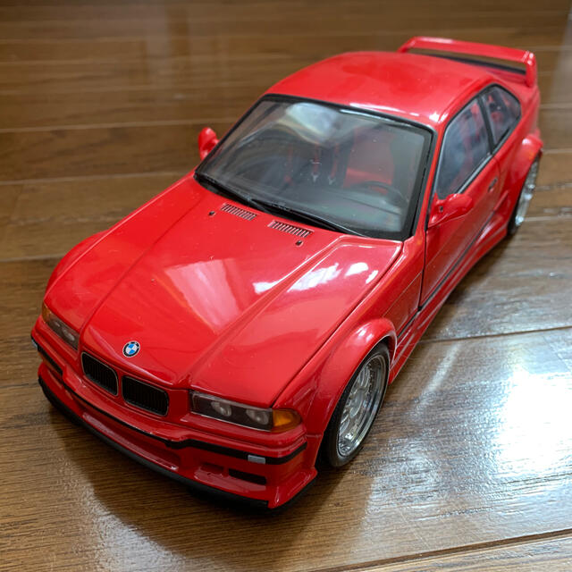 BMW(ビーエムダブリュー)の【コレクション】BMW E36 M3 エンタメ/ホビーのおもちゃ/ぬいぐるみ(ミニカー)の商品写真