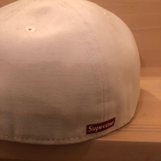 Supreme(シュプリーム)の14aw supreme tonal  boxlogo newera cap メンズの帽子(キャップ)の商品写真