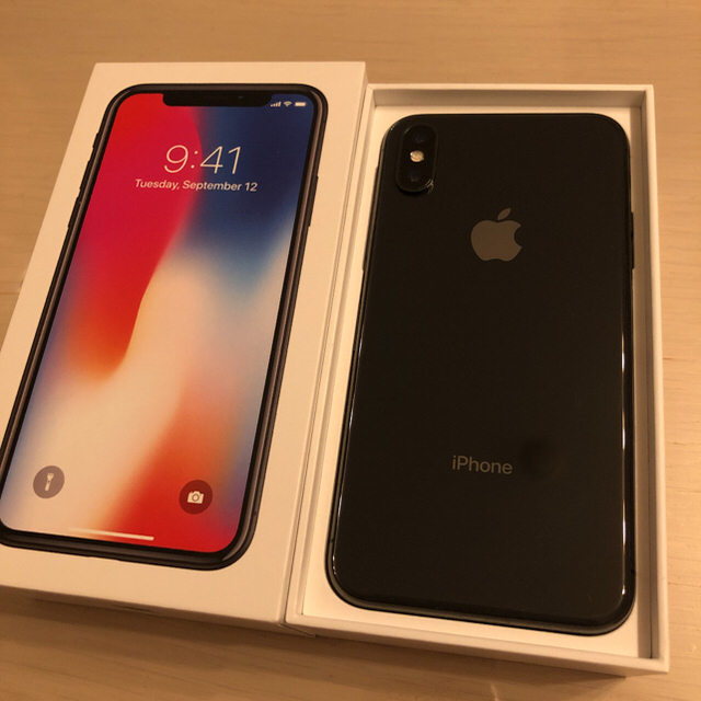 iPhone(アイフォーン)の年内限定お値下⭐︎動作確認済 美品 iPhoneX スペースグレイ 256G スマホ/家電/カメラのスマートフォン/携帯電話(スマートフォン本体)の商品写真