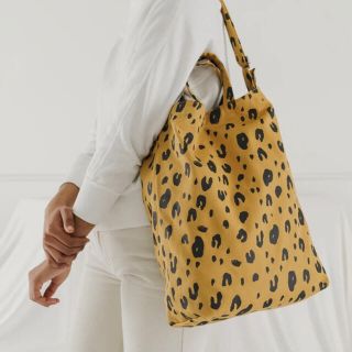 ロンハーマン(Ron Herman)の【日本未入荷】Baggu バグゥー Duck Bag トートバッグ レオパード柄(トートバッグ)