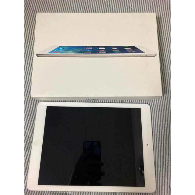 Apple - iPad Air Wi-Fi 128GB シルバー 第1世代モデルの+solo-truck.eu