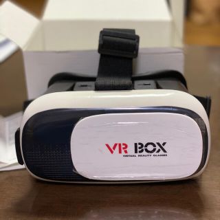 VR BOX(プロジェクター)