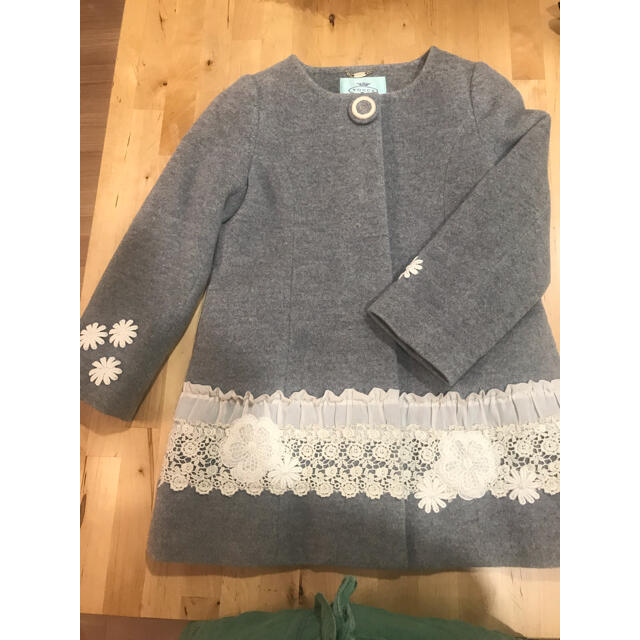 TOCCA(トッカ)のTOCCA ノーカラーコート 120 キッズ/ベビー/マタニティのキッズ服女の子用(90cm~)(コート)の商品写真