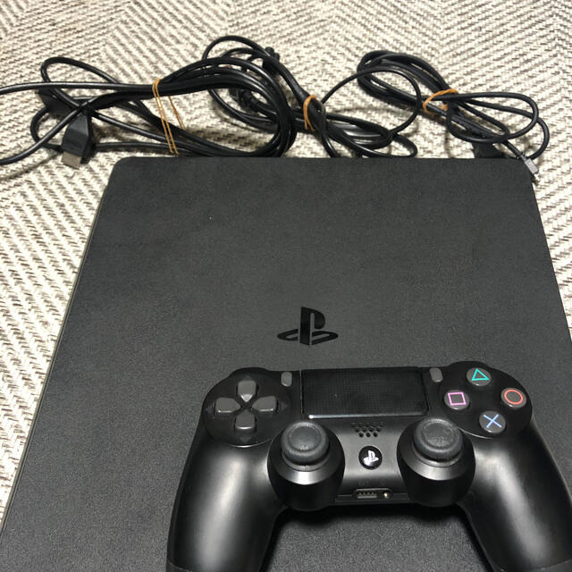 PlayStation4(プレイステーション4)のにゃーーんちゅ様　専用 エンタメ/ホビーのゲームソフト/ゲーム機本体(家庭用ゲーム機本体)の商品写真