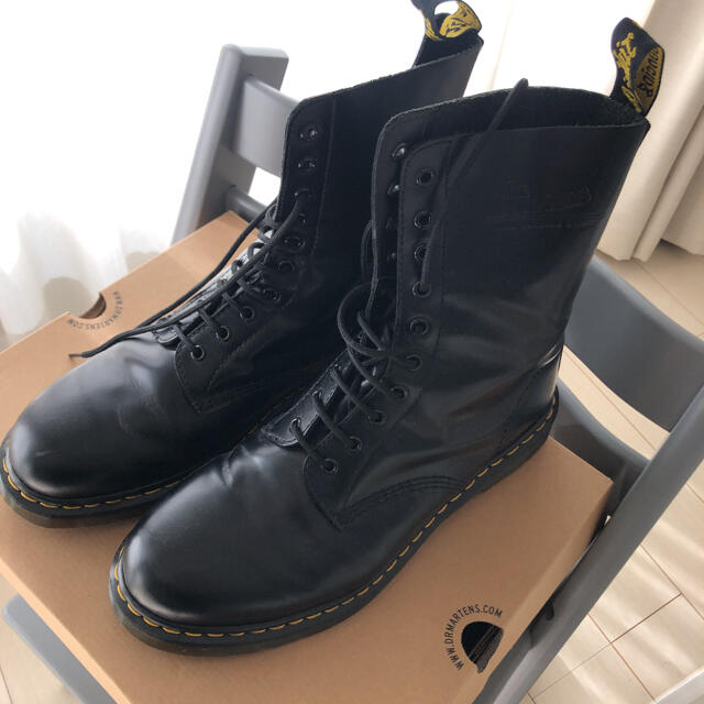 Dr.Martens(ドクターマーチン)のドクターマーチン 10ホール ブーツ メンズの靴/シューズ(ブーツ)の商品写真