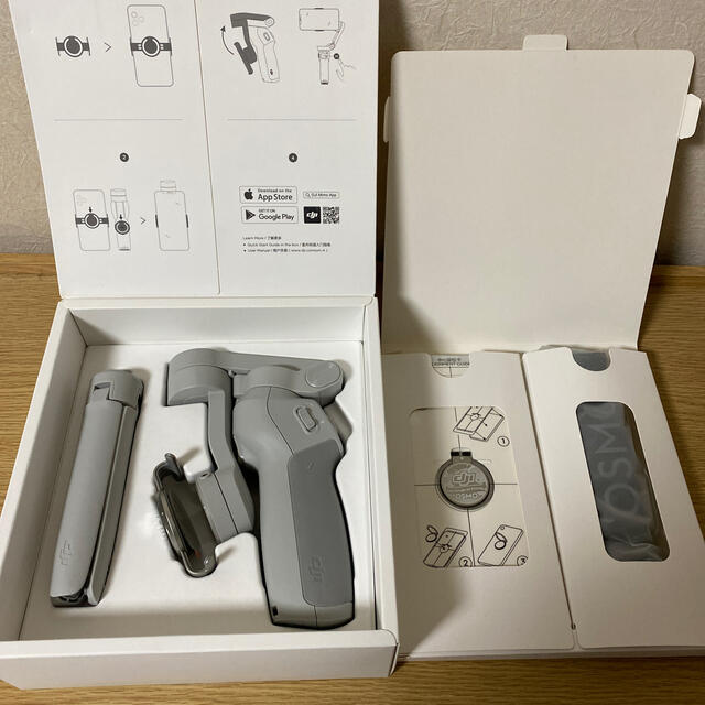 DJI OM4 スタビライザー スマホ用ジンバルの通販 by ちゃんぷる shop｜ラクマ