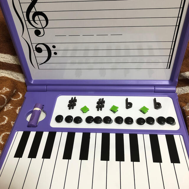 ヤマハ(ヤマハ)のヤマハ　マグネットボード 楽器の鍵盤楽器(キーボード/シンセサイザー)の商品写真