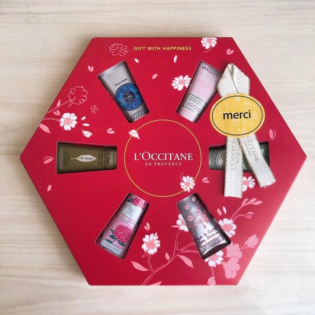 L'OCCITANE(ロクシタン)の新品　ロクシタン　ハンドクリーム　ギフト コスメ/美容のボディケア(ハンドクリーム)の商品写真