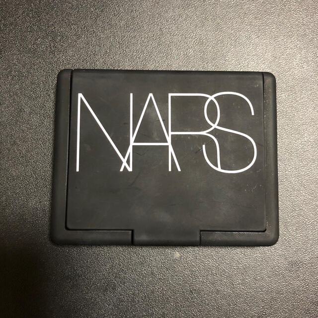 NARS(ナーズ)のNARS ブラッシュ　　 コスメ/美容のベースメイク/化粧品(チーク)の商品写真