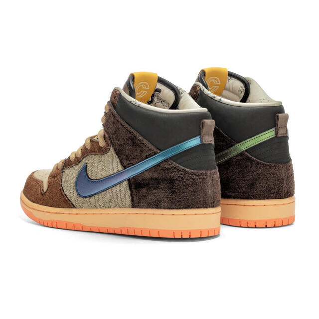 NIKE(ナイキ)のNIKE SB CONCEPTS MALLARD DUNK HIGH PRO メンズの靴/シューズ(スニーカー)の商品写真