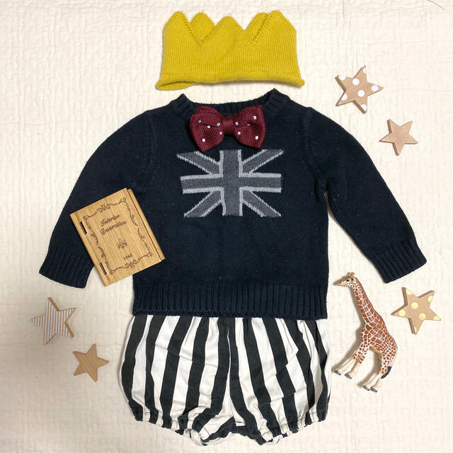 babyGAP(ベビーギャップ)のbabyGap 国旗 ニット セーター 80 キッズ/ベビー/マタニティのベビー服(~85cm)(ニット/セーター)の商品写真