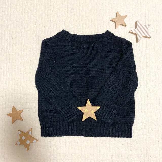 babyGAP(ベビーギャップ)のbabyGap 国旗 ニット セーター 80 キッズ/ベビー/マタニティのベビー服(~85cm)(ニット/セーター)の商品写真