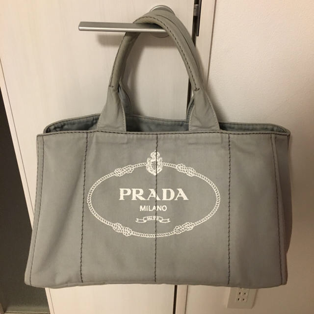 ハンドバッグPRADA