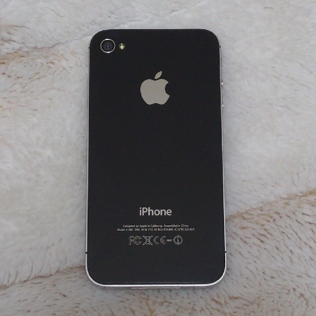 iPhone(アイフォーン)のiPhone4s　ジャンク スマホ/家電/カメラのスマートフォン/携帯電話(スマートフォン本体)の商品写真