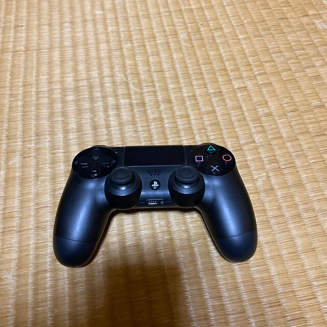 PlayStation4(プレイステーション4)のSONY PlayStation4 本体 CUH-1200AB01 エンタメ/ホビーのゲームソフト/ゲーム機本体(家庭用ゲーム機本体)の商品写真