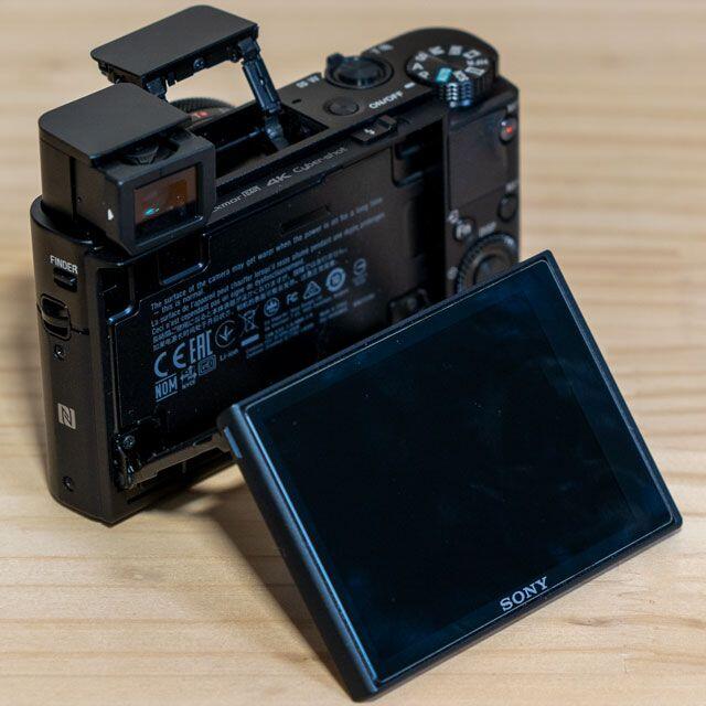 SONY(ソニー)のDSC-RX100M5A SONY Cyber−Shot RX スマホ/家電/カメラのカメラ(コンパクトデジタルカメラ)の商品写真