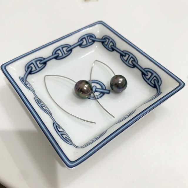 TASAKI(タサキ)のMAAYA新品同様♡Tino Blackピアス タヒチパール×ホワイトゴールド レディースのアクセサリー(ピアス)の商品写真