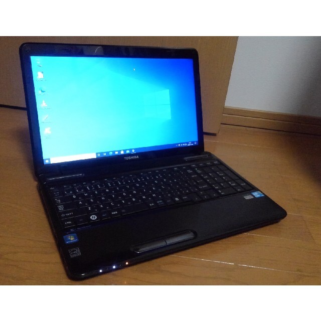 ノートパソコン　東芝 dynabook Windows10 T350/56BB