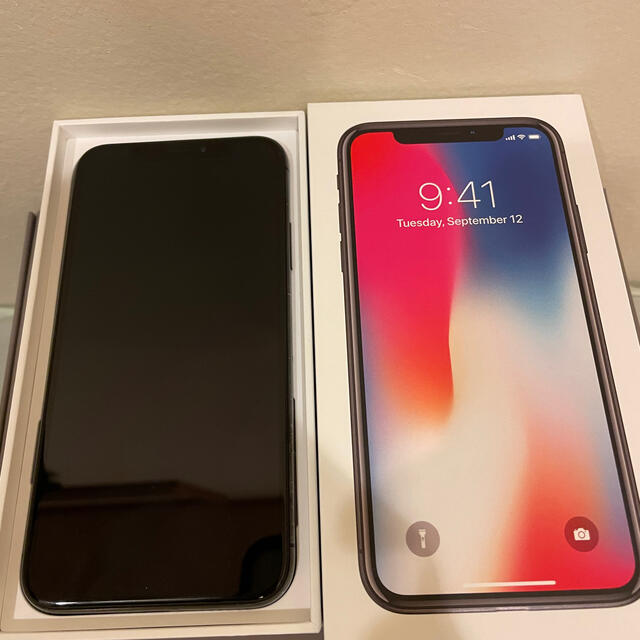 iPhone X 64GB スペースグレイ