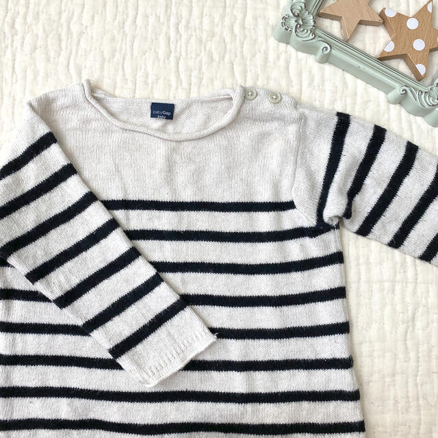 babyGAP(ベビーギャップ)のbabyGap ボーダー ニット セーター 70 キッズ/ベビー/マタニティのベビー服(~85cm)(ニット/セーター)の商品写真