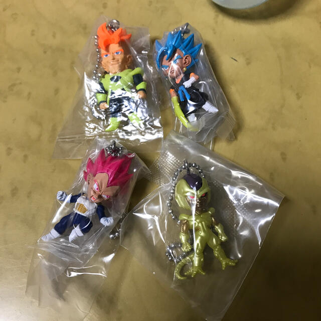 低価格で大人気の BANDAI - ドラゴンボールガチャガチャ アニメ+ゲーム