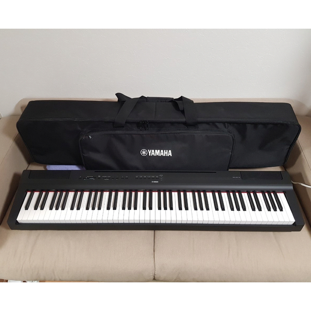 ヤマハ(ヤマハ)のヤマハ電子ピアノ　P125B  純正ソフトケース付き 楽器の鍵盤楽器(電子ピアノ)の商品写真