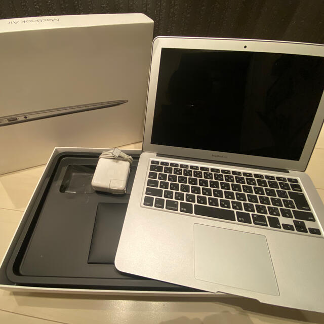 美品！！　MacBook Air 13インチ　8GB