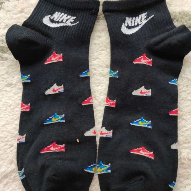 NIKE(ナイキ)のNIKE 靴下 24〜26cm ソックス 3足セット メンズのレッグウェア(ソックス)の商品写真