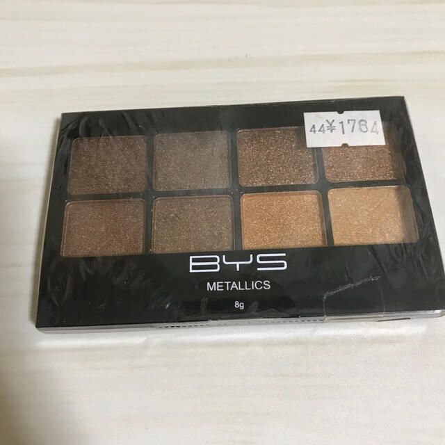 BYS(バイズ)のBYS メタリックシャインアイシャドウ コスメ/美容のベースメイク/化粧品(アイシャドウ)の商品写真