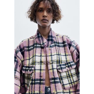 ザラ(ZARA)のZARA ウール　チェック柄シャツ(ノーカラージャケット)