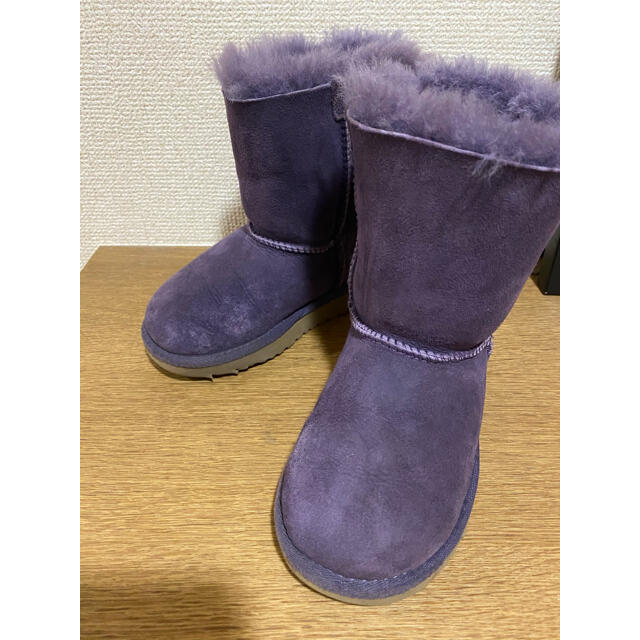 【ちっくさま専用】ugg ムートンブーツ　パープル　キッズ16センチ