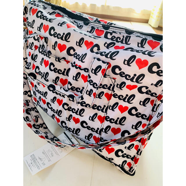 CECIL McBEE(セシルマクビー)の新品★セシルマクビー★キャリーオンバック★ショルダー★折りたたみ★旅行 レディースのバッグ(スーツケース/キャリーバッグ)の商品写真