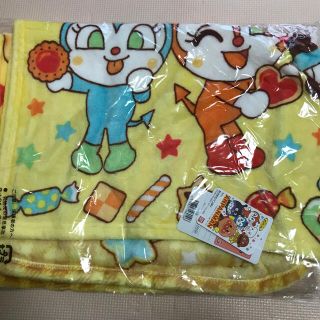 アンパンマン(アンパンマン)の専用❣️アンパンマン  ひざ掛け毛布　イエロー(おくるみ/ブランケット)