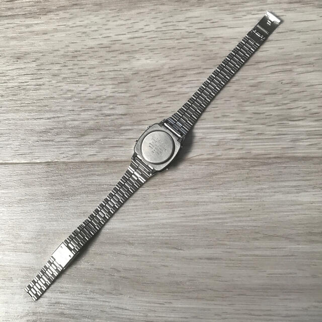 CASIO(カシオ)のチープカシオ　ダイヤモンド　LA670WAD-1JF レディースのファッション小物(腕時計)の商品写真